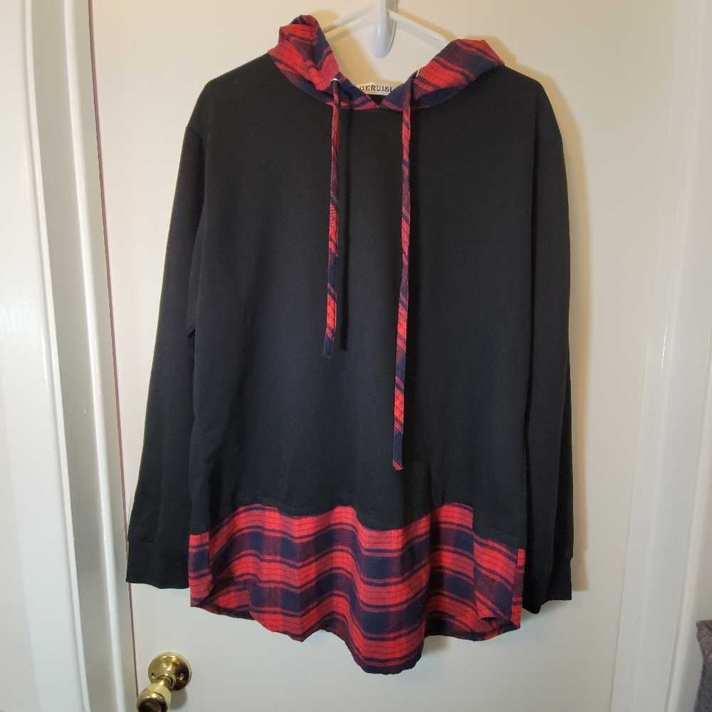 GERUISI  Black Red PLAID Detsiled Pollover L/XL. Long Sleeve Cotton.